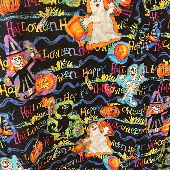 Uniform Advantage Happy Halloween Scrub Top - Picture 2 of 4